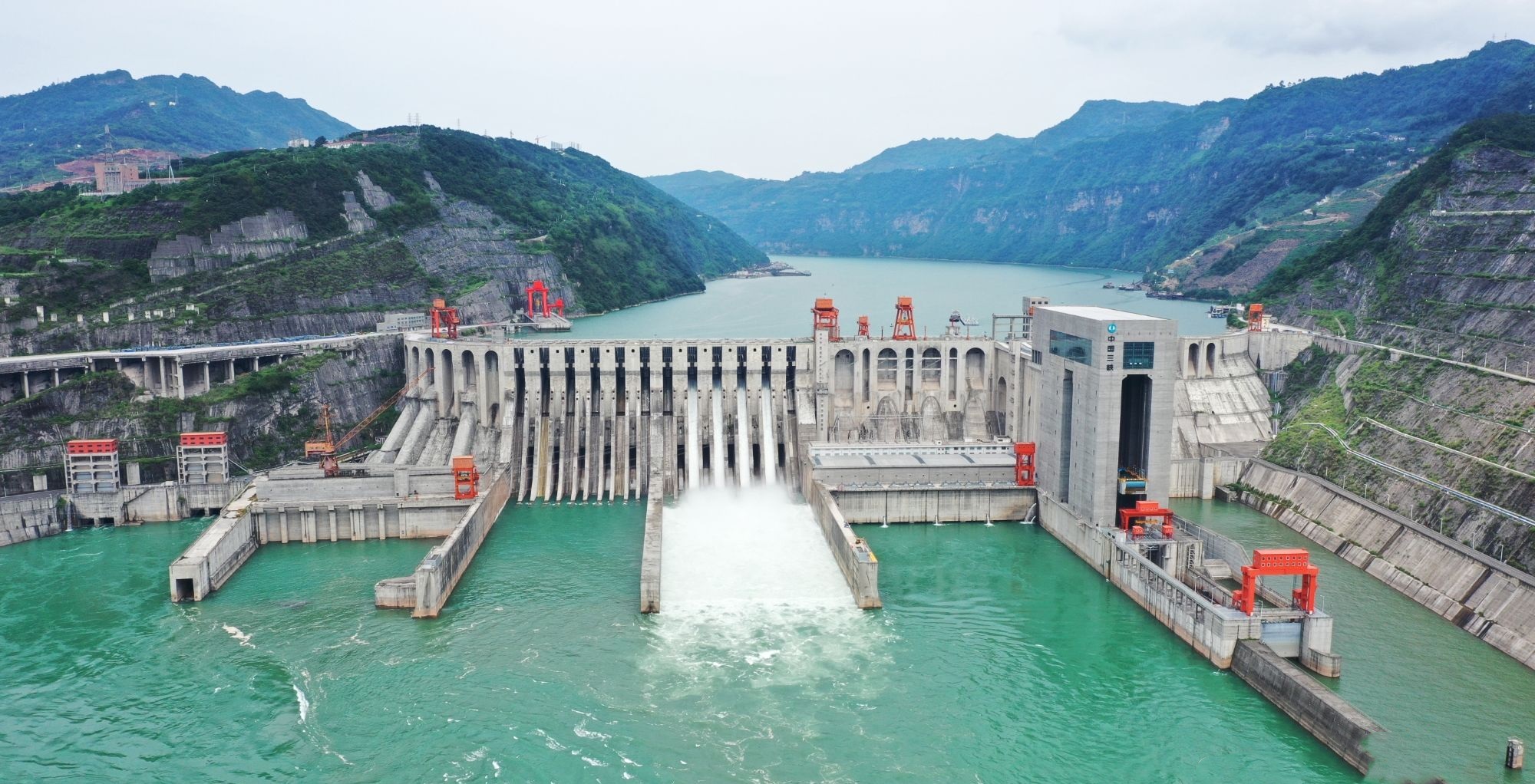 向家坝水电站a.jpg